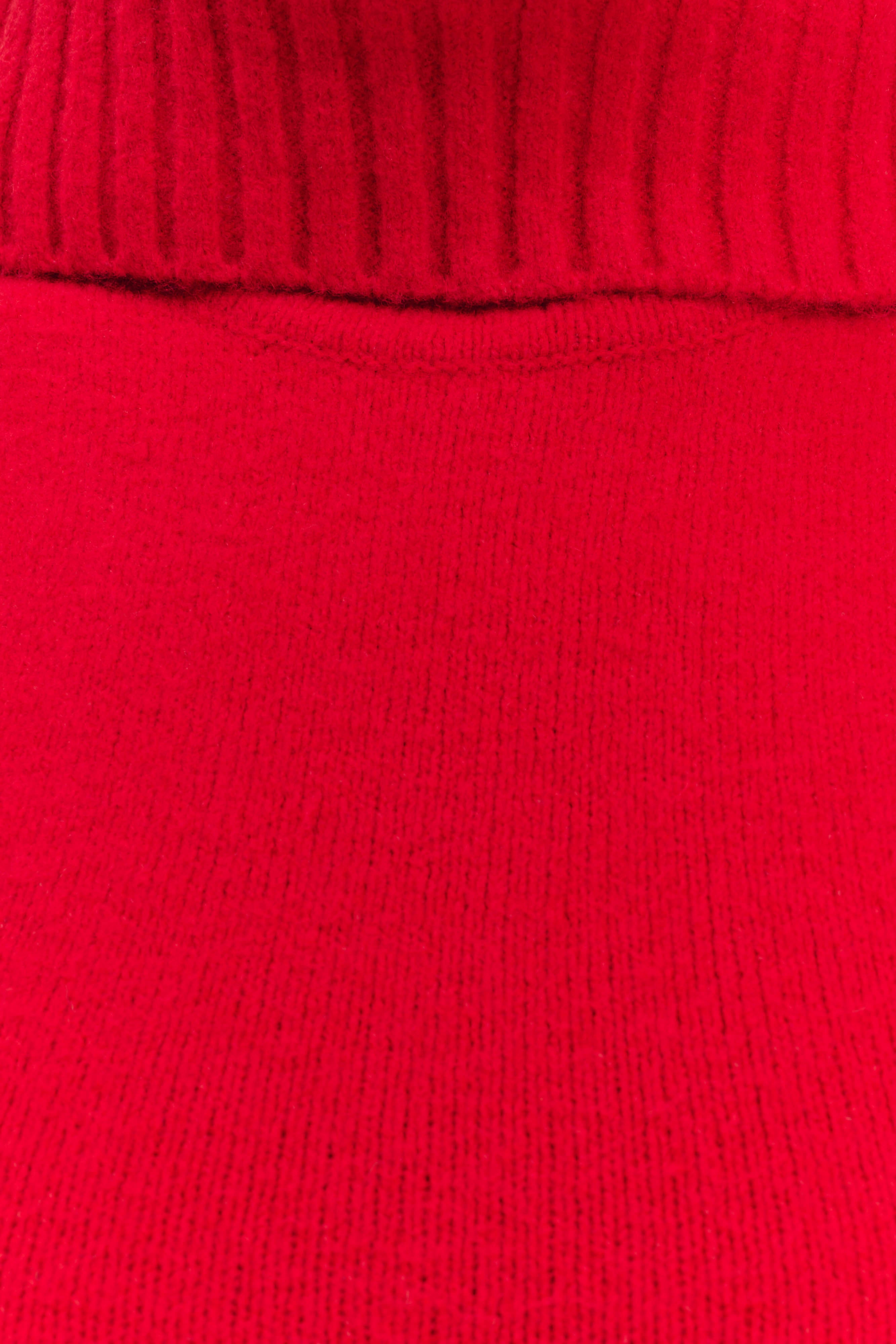 Elise Roll Neck Knit Top - Red